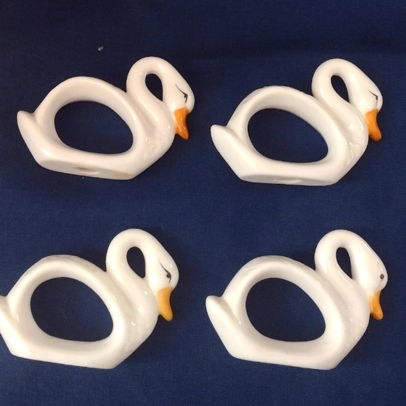 Set of 7 Vintage ceramic geese napkin rings - Picture 3 of 5